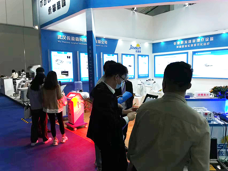聚焦CMEF | 第86届中国国际医疗器械博览会—首日精彩纷呈(图6)